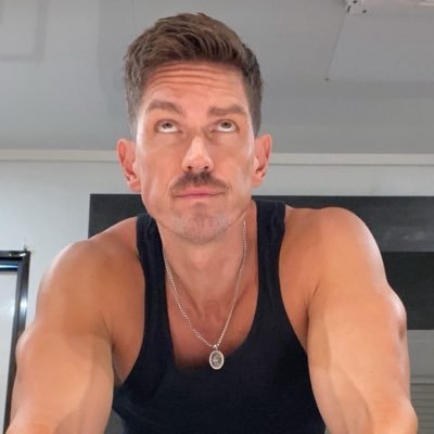 🇺🇸's profile picture