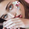 إنسانة وكفىٰ🫰's profile picture