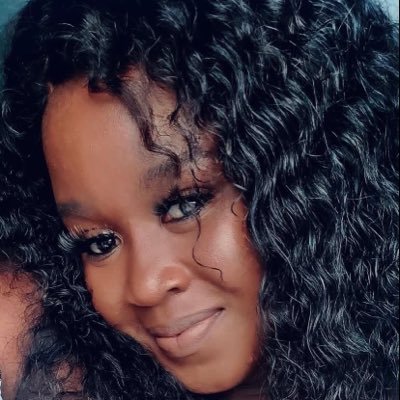 NommieThic83274's profile picture