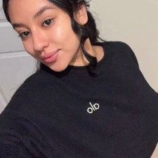 claralydne's profile picture