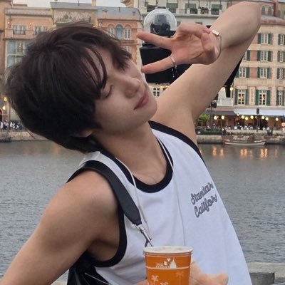 sen's profile picture