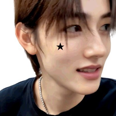 ️ؘ's profile picture