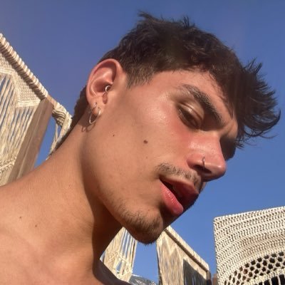 RccMngzcx's profile picture