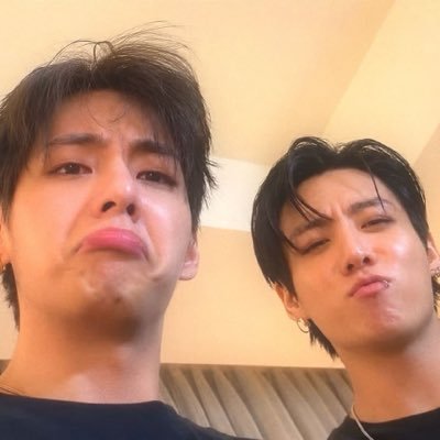 𝖭𝖮𝖱's profile picture