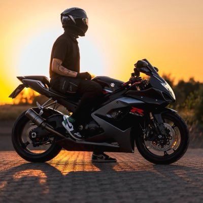 revenge's profile picture