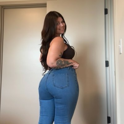 jadehascake's profile picture