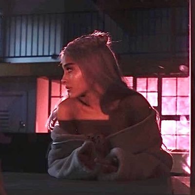 ❁'s profile picture