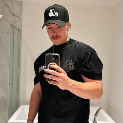 Godz's profile picture