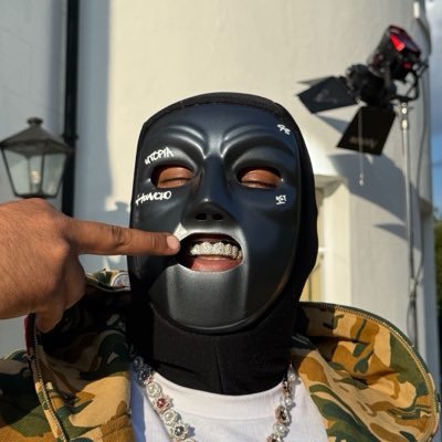 HUNCHOLINI's profile picture