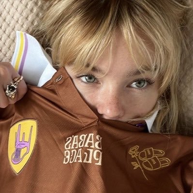 Léa ✧˖°'s profile picture