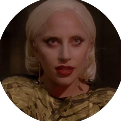 𝔩𝔞𝔲𝔯𝔢𝔫 🫀's profile picture