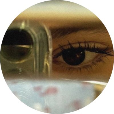 s's profile picture