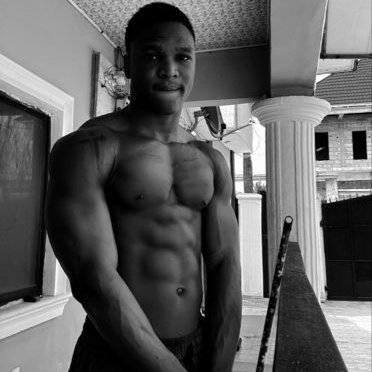 Ade's profile picture