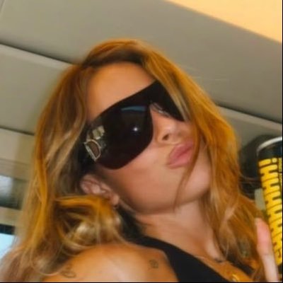 emmu's profile picture