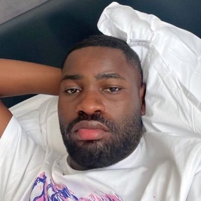 y's profile picture