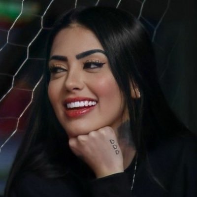 lari's profile picture