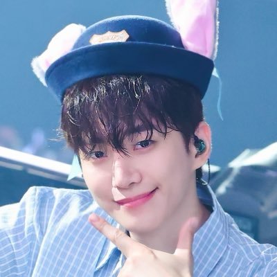 JUNHO_REAL_'s profile picture