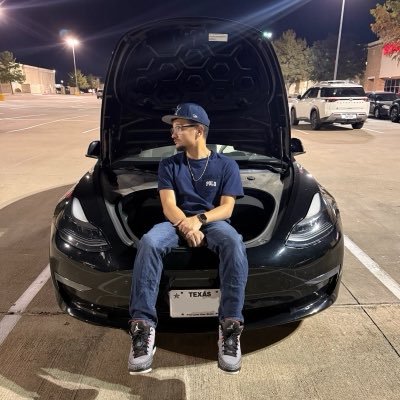 jhallballer's profile picture