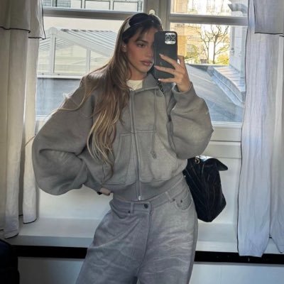 flo 🇺🇾's profile picture