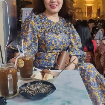 cà phê nóng đá's profile picture