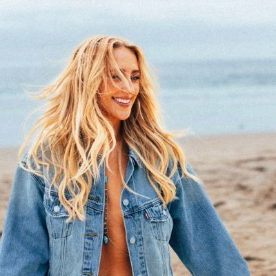 Ashley Cooke's profile picture