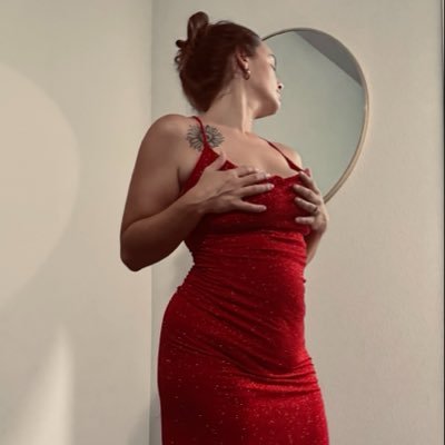 MissKaeVixen's profile picture