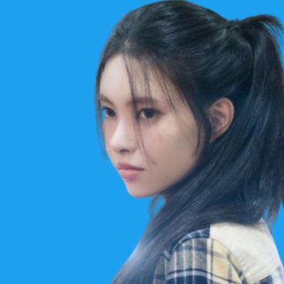 中's profile picture