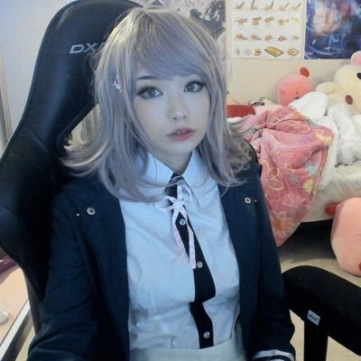 Hoe4Emi's profile picture