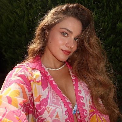elli's profile picture