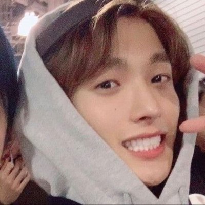 ℛ𝒜𝒱 𓏲𝄢ྀི's profile picture