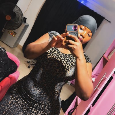 OLUWAFERANMI🧕🏻's profile picture