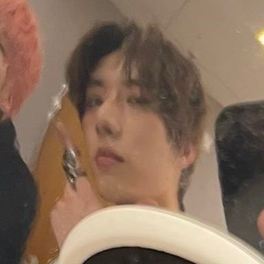 ava is missing beomgyu's profile picture