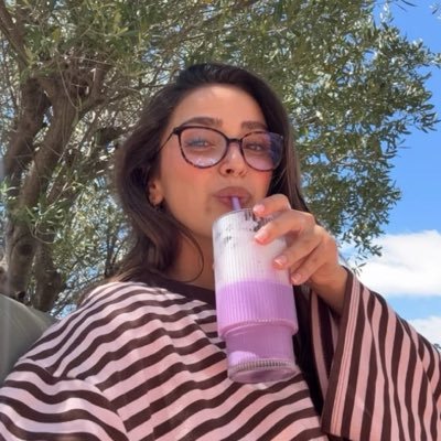 𝓓☘︎'s profile picture