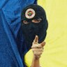Çift yönlü orta saha profil fotoğrafı