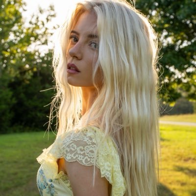 Kat's profile picture