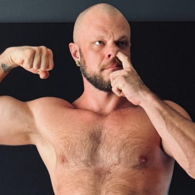 WadeWolfgar's profile picture