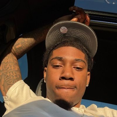 FunnyOnana's profile picture