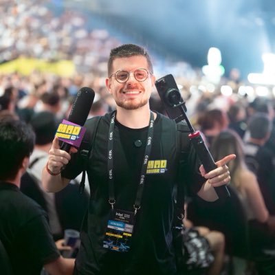 fluyr's profile picture