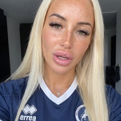 Harlie🦁's profile picture
