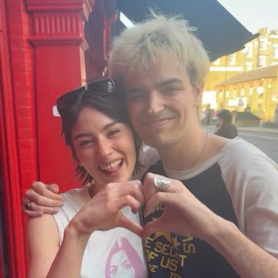 faken1ceties's profile picture