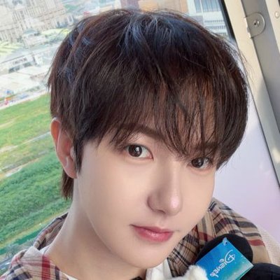 RJ_yellow323's profile picture