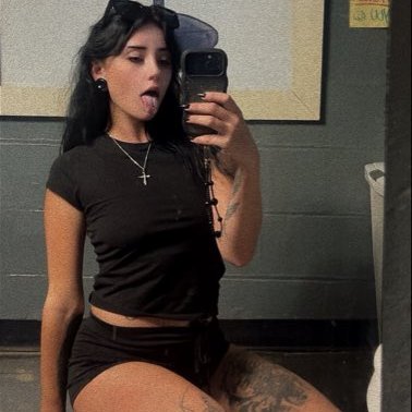 𝕭𝖚𝖓𝖓𝖎_𝕭𝖆𝖇𝖎's profile picture