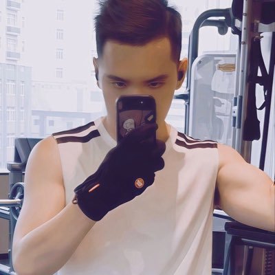Sticky's profile picture
