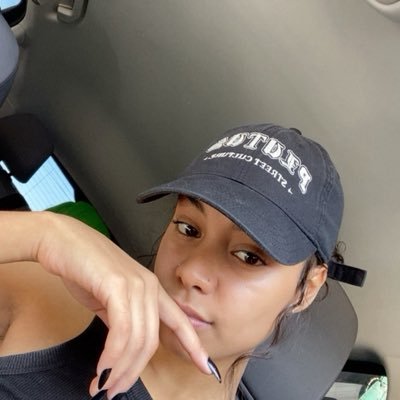 th's profile picture