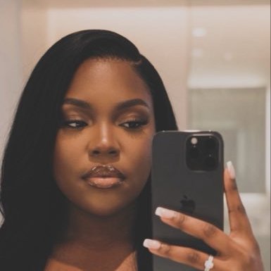 FIFI 🌟's profile picture