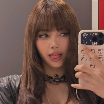 𝑐ℎ𝑖𝑛𝑎𝑎 ⁰³²⁷'s profile picture
