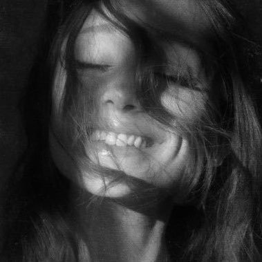 𝐬𝐚𝐦𝐦𝐲's profile picture