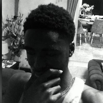 ElliottReacts🥷's profile picture