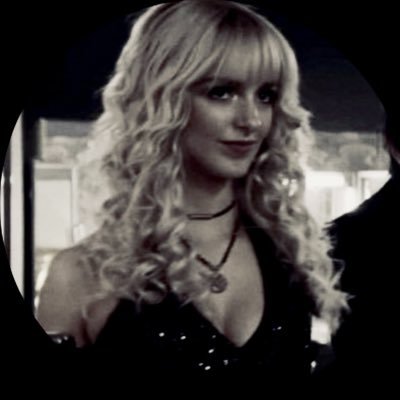 tj ꩜ #CONNIE55TH's profile picture