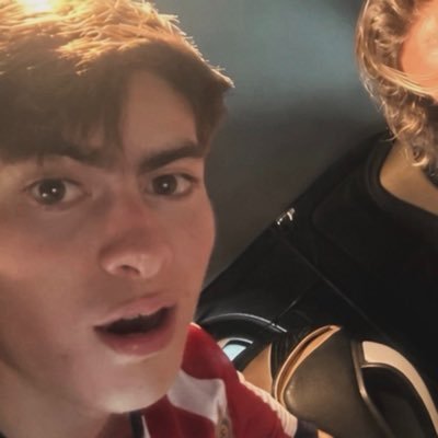 chivarca's profile picture